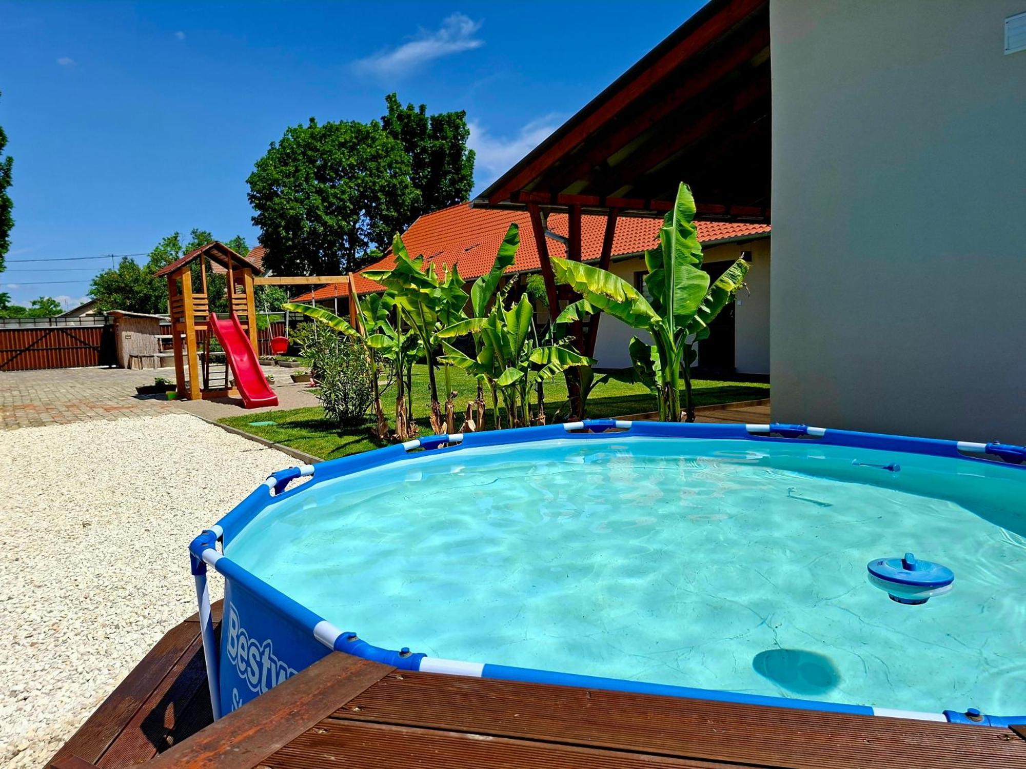 Szelcsengo Wellness Vendeghaz Apartment มาโค ภายนอก รูปภาพ